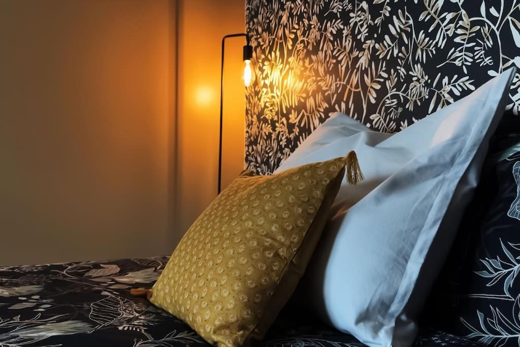 Proche & Paris-2 Min Gare Appartement